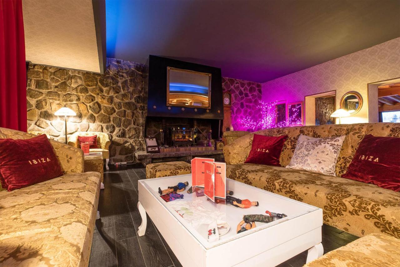 Madame Vacances Hotel Ibiza Les Deux Alpes Exteriör bild
